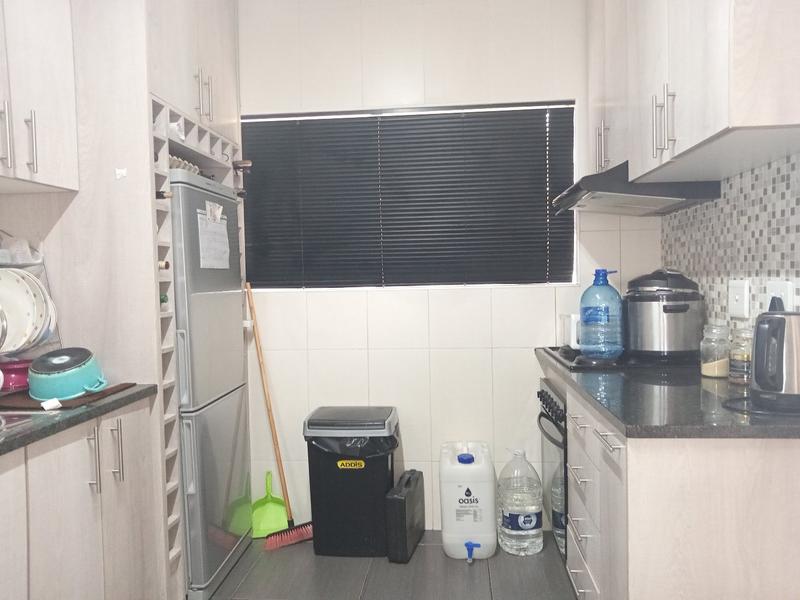 2 Bedroom Property for Sale in Greenhills Gauteng