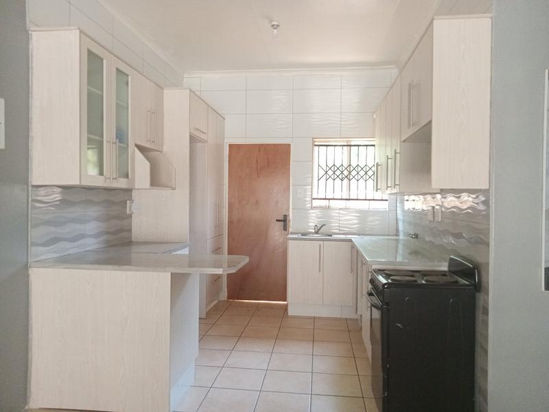 3 Bedroom Property for Sale in Greenhills Gauteng