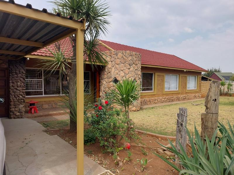 4 Bedroom Property for Sale in Dalpark Proper Gauteng