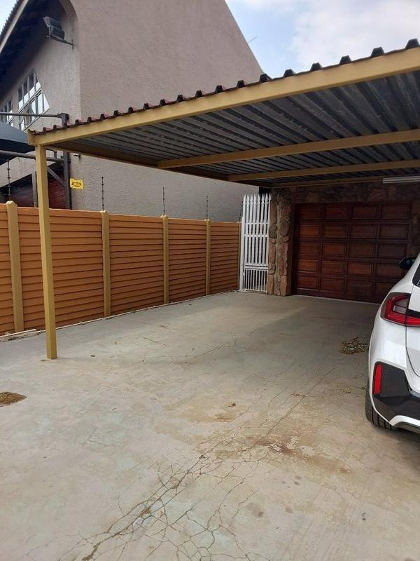 4 Bedroom Property for Sale in Dalpark Proper Gauteng