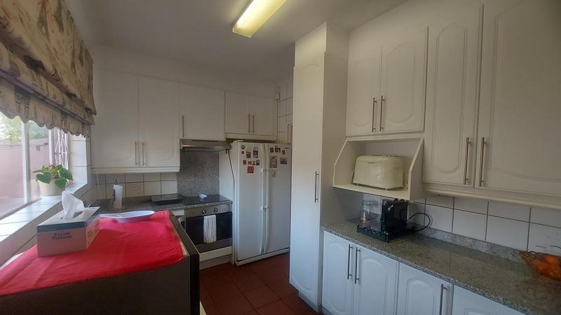4 Bedroom Property for Sale in Freeway Park Gauteng