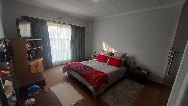 4 Bedroom Property for Sale in Freeway Park Gauteng