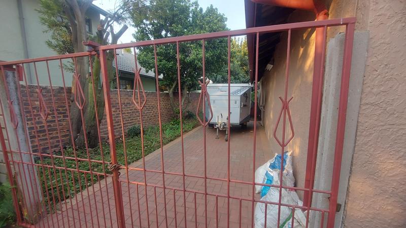 4 Bedroom Property for Sale in Freeway Park Gauteng