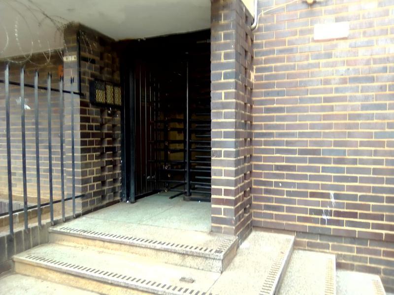 2 Bedroom Property for Sale in Sunnyside Gauteng