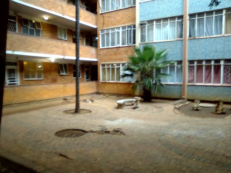 2 Bedroom Property for Sale in Sunnyside Gauteng