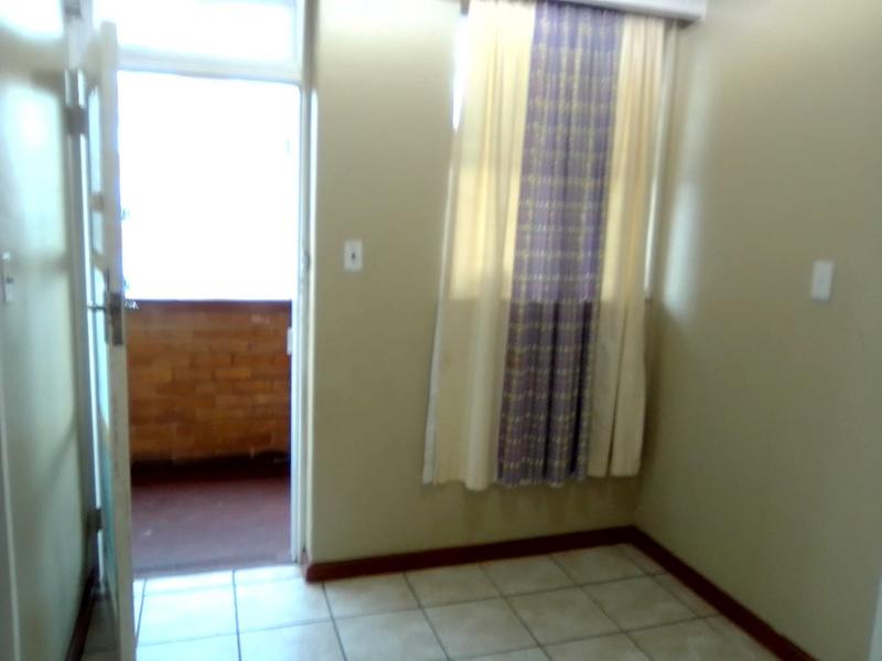 2 Bedroom Property for Sale in Sunnyside Gauteng