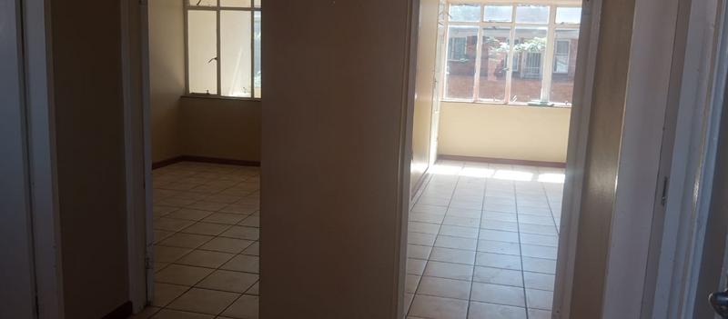 2 Bedroom Property for Sale in Sunnyside Gauteng