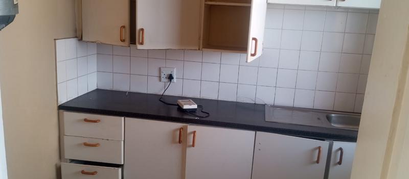 2 Bedroom Property for Sale in Sunnyside Gauteng