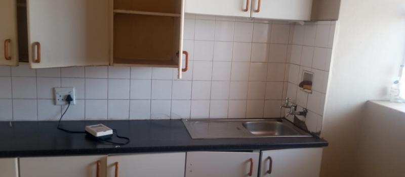 2 Bedroom Property for Sale in Sunnyside Gauteng