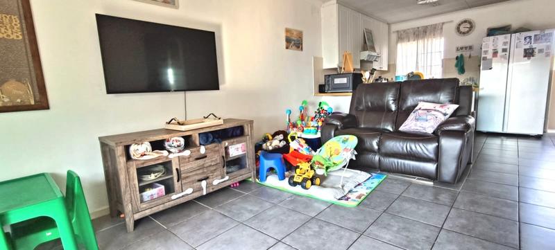 2 Bedroom Property for Sale in Amberfield Gauteng