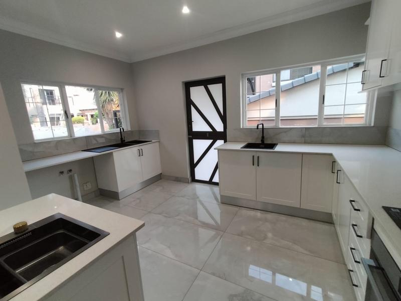 4 Bedroom Property for Sale in Amberfield Ridge Gauteng