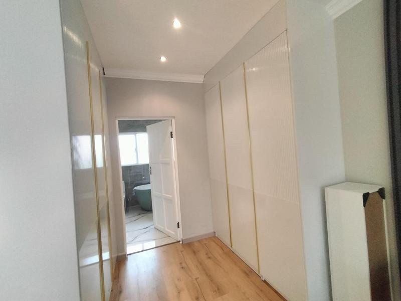4 Bedroom Property for Sale in Amberfield Ridge Gauteng