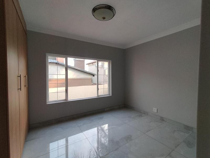 4 Bedroom Property for Sale in Amberfield Ridge Gauteng