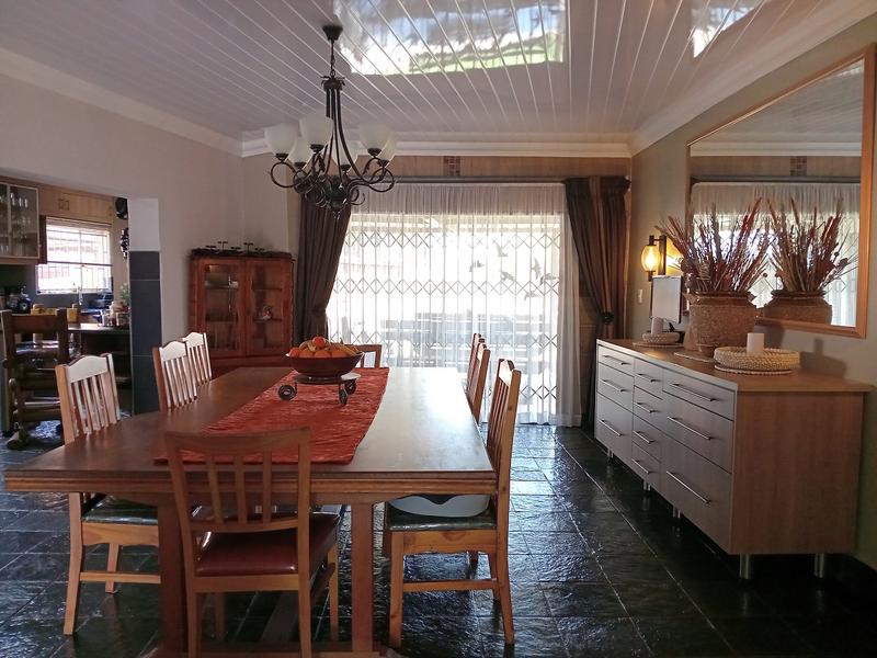 3 Bedroom Property for Sale in Vanderbijlpark SW 5 Gauteng