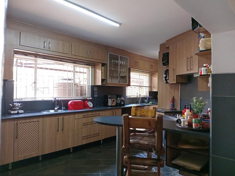 3 Bedroom Property for Sale in Vanderbijlpark SW 5 Gauteng