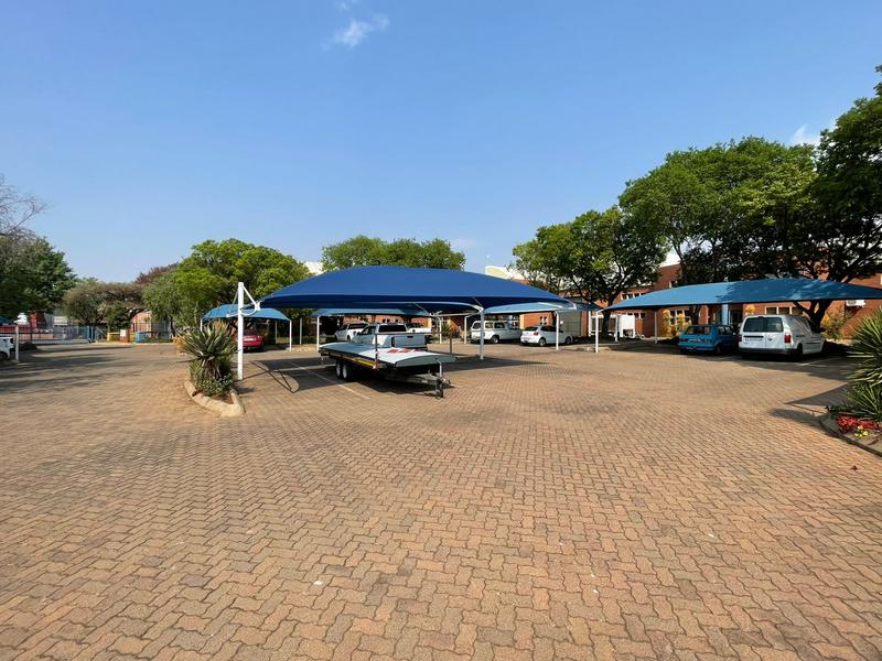 To Let commercial Property for Rent in Rooihuiskraal Gauteng