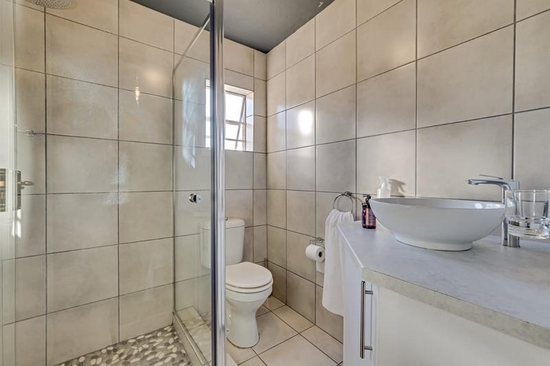 4 Bedroom Property for Sale in Roodekrans Gauteng