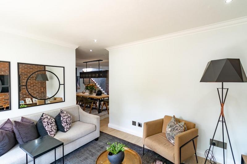 5 Bedroom Property for Sale in Midstream Estate Gauteng