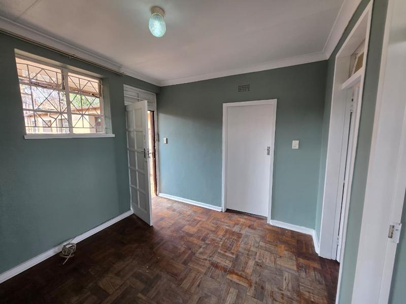 To Let 1 Bedroom Property for Rent in Jeppestown Gauteng
