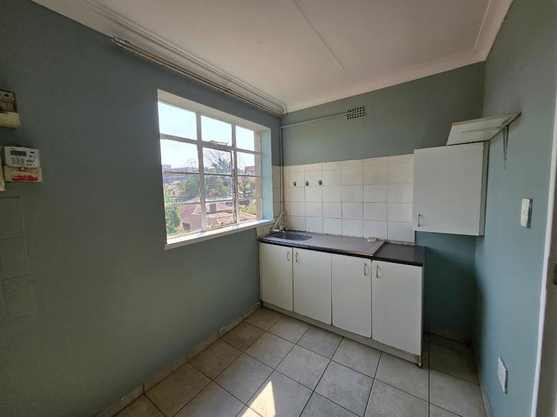 To Let 1 Bedroom Property for Rent in Jeppestown Gauteng
