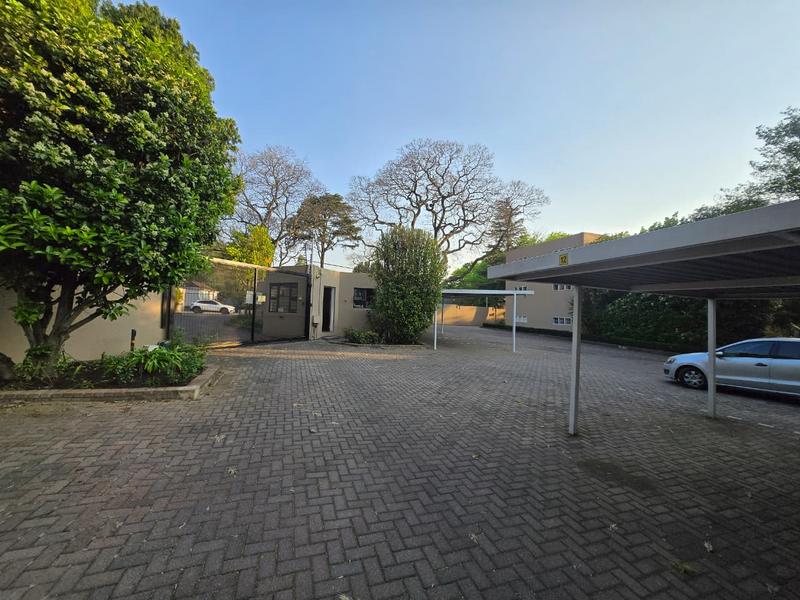 To Let 1 Bedroom Property for Rent in Parktown North Gauteng
