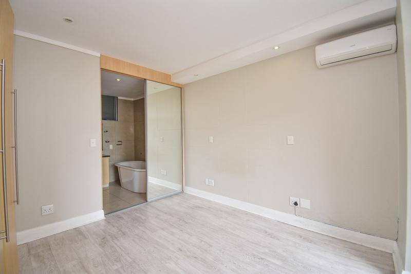 1 Bedroom Property for Sale in Sandton Central Gauteng