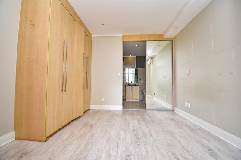 1 Bedroom Property for Sale in Sandton Central Gauteng