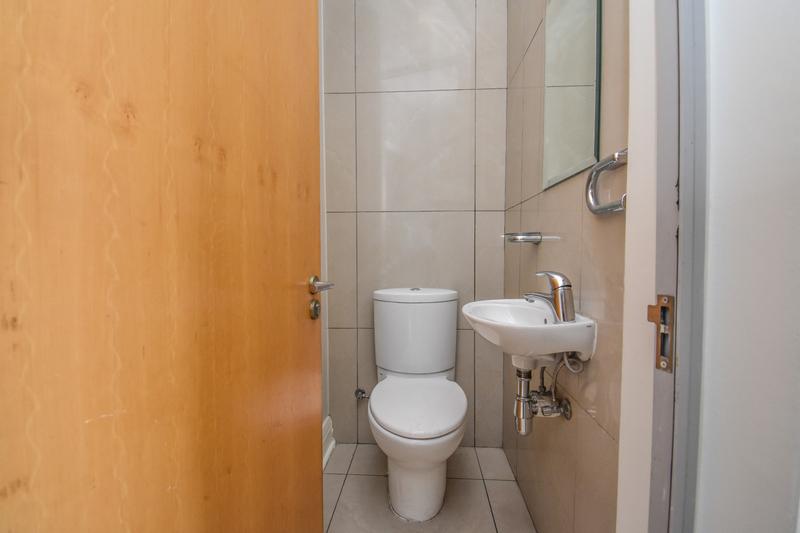 1 Bedroom Property for Sale in Sandton Central Gauteng