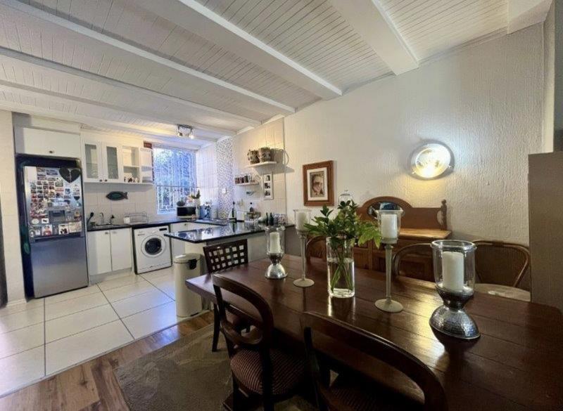 2 Bedroom Property for Sale in Linmeyer Gauteng