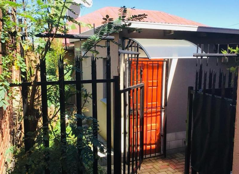 1 Bedroom Property for Sale in Kensington Gauteng