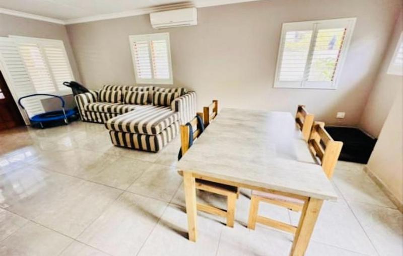 To Let 3 Bedroom Property for Rent in Ruimsig Gauteng
