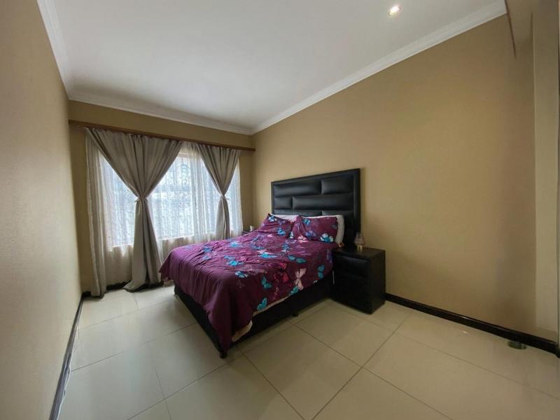 To Let 4 Bedroom Property for Rent in Barbeque Downs Gauteng