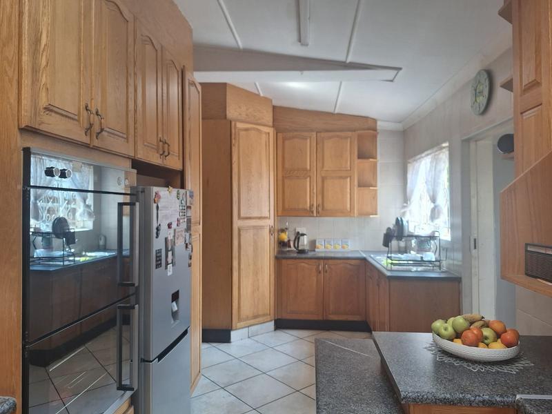 To Let 3 Bedroom Property for Rent in Rand Collieries Gauteng