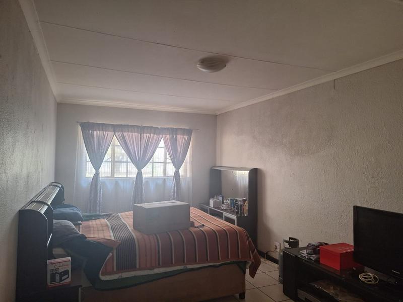 To Let 3 Bedroom Property for Rent in Rand Collieries Gauteng