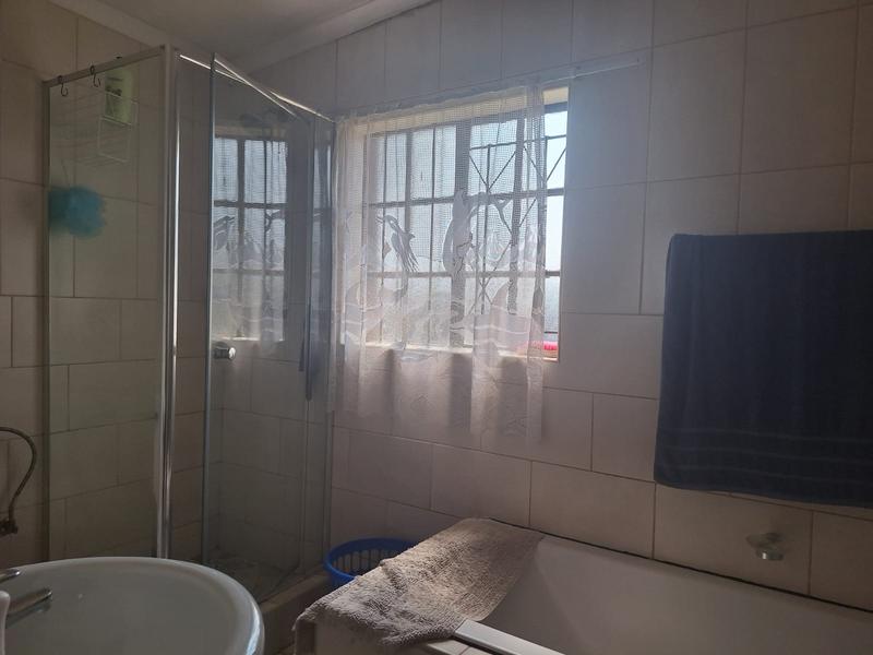 To Let 3 Bedroom Property for Rent in Rand Collieries Gauteng