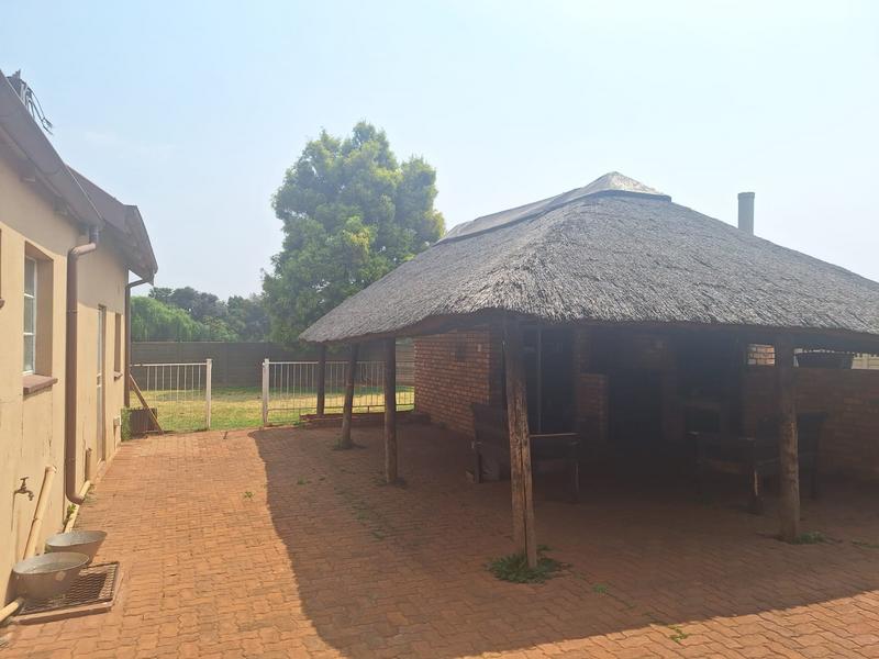 To Let 3 Bedroom Property for Rent in Rand Collieries Gauteng