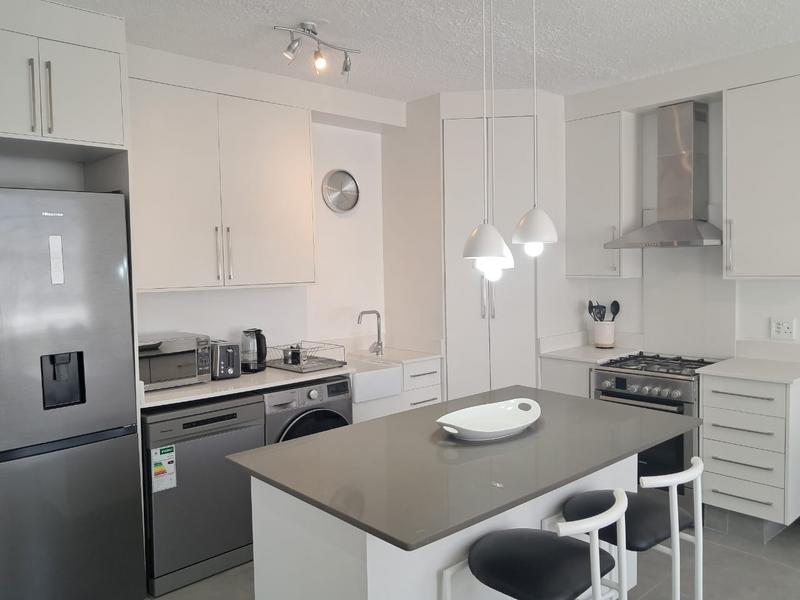 To Let 2 Bedroom Property for Rent in Sandhurst Gauteng