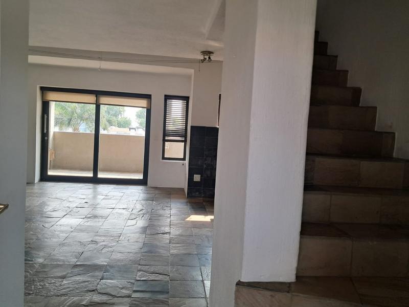To Let 1 Bedroom Property for Rent in Sandown Gauteng