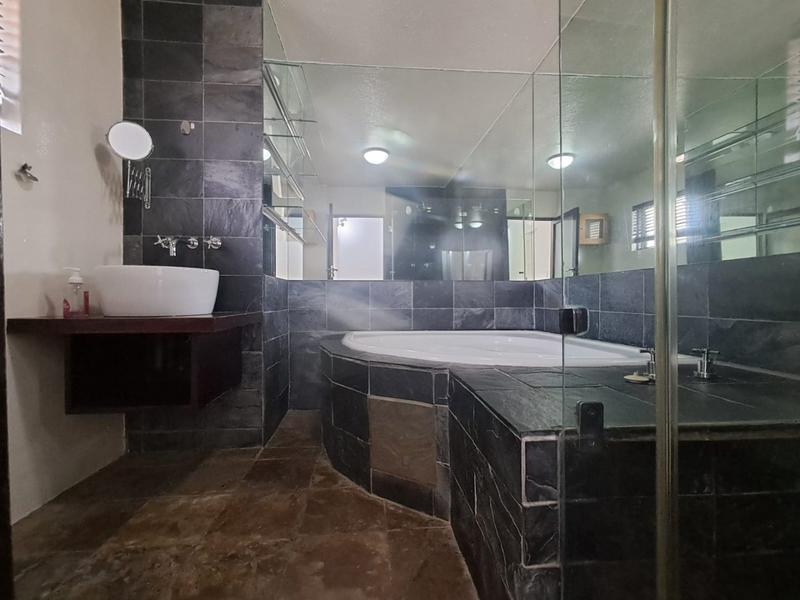 To Let 1 Bedroom Property for Rent in Sandown Gauteng