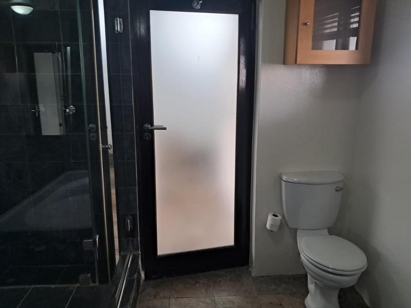 To Let 1 Bedroom Property for Rent in Sandown Gauteng