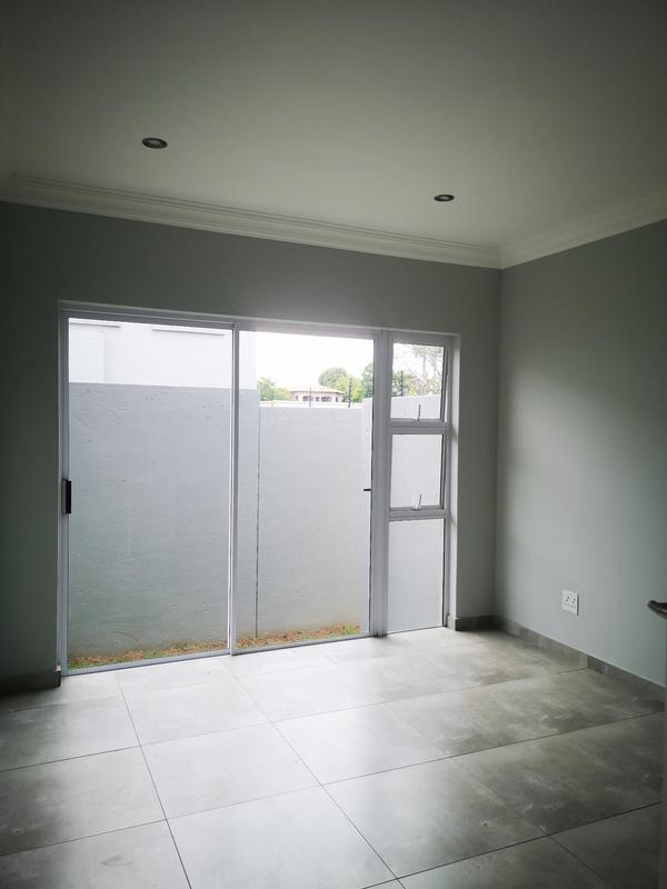 4 Bedroom Property for Sale in Waterkloof Ridge Gauteng