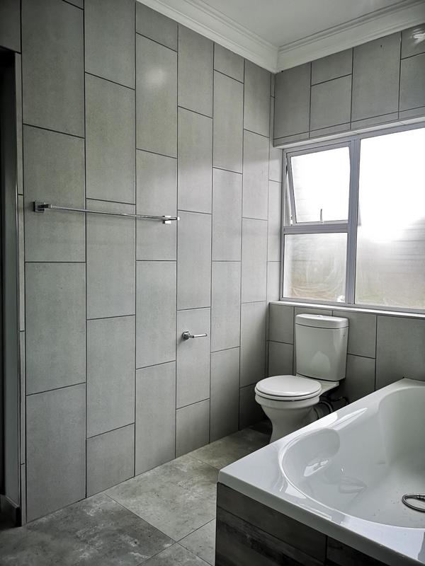 4 Bedroom Property for Sale in Waterkloof Ridge Gauteng