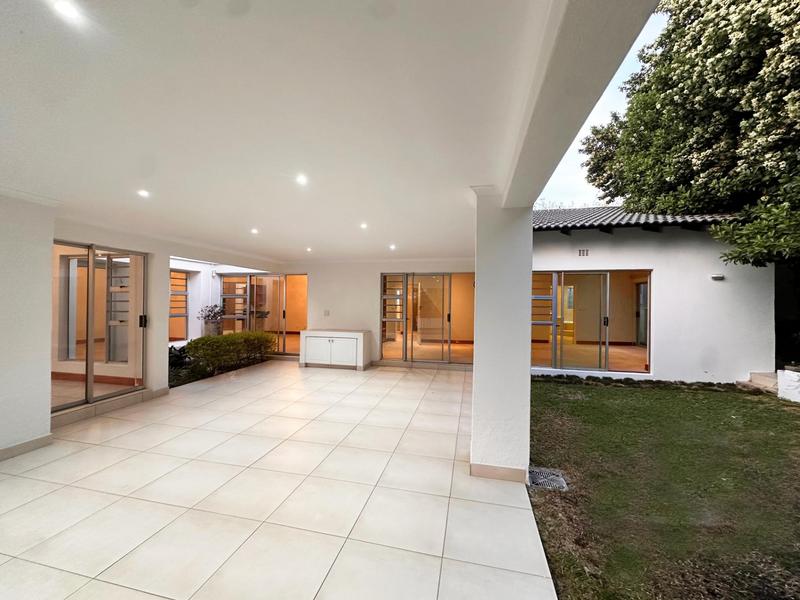 3 Bedroom Property for Sale in Strathavon Gauteng