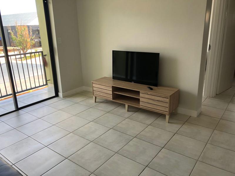To Let 1 Bedroom Property for Rent in Silver Lakes Gauteng