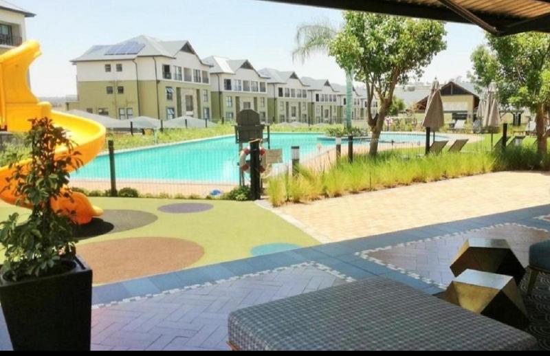 To Let 1 Bedroom Property for Rent in Waterfall Gauteng