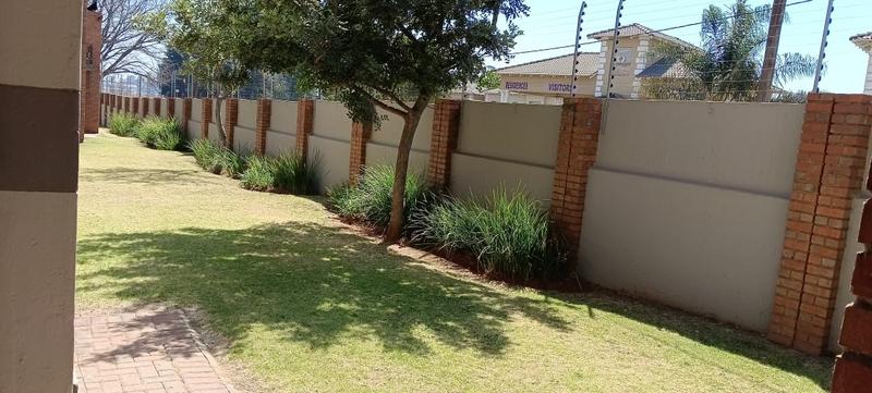 2 Bedroom Property for Sale in Rynfield Gauteng