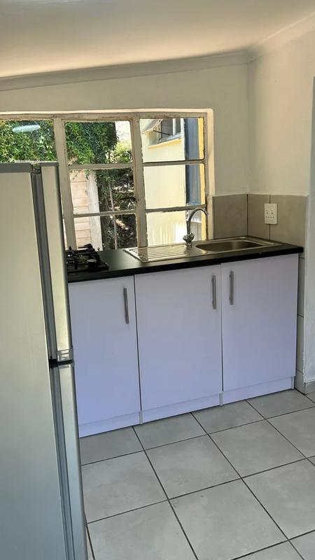 To Let 1 Bedroom Property for Rent in Kensington Gauteng