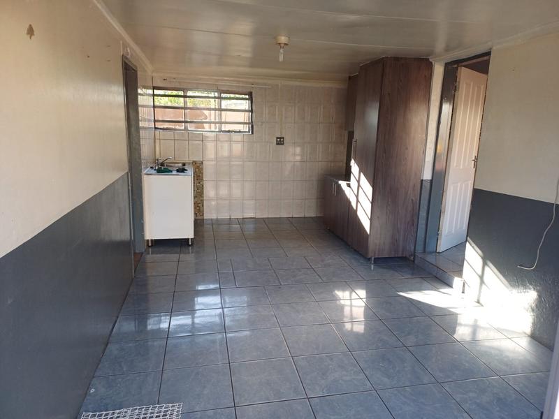 To Let 2 Bedroom Property for Rent in Roodepoort West Gauteng