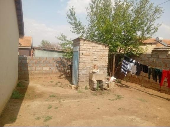 2 Bedroom Property for Sale in Palm Ridge Gauteng