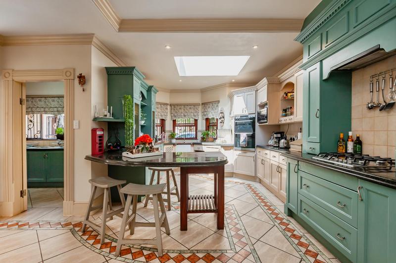 4 Bedroom Property for Sale in Bedfordview Gauteng